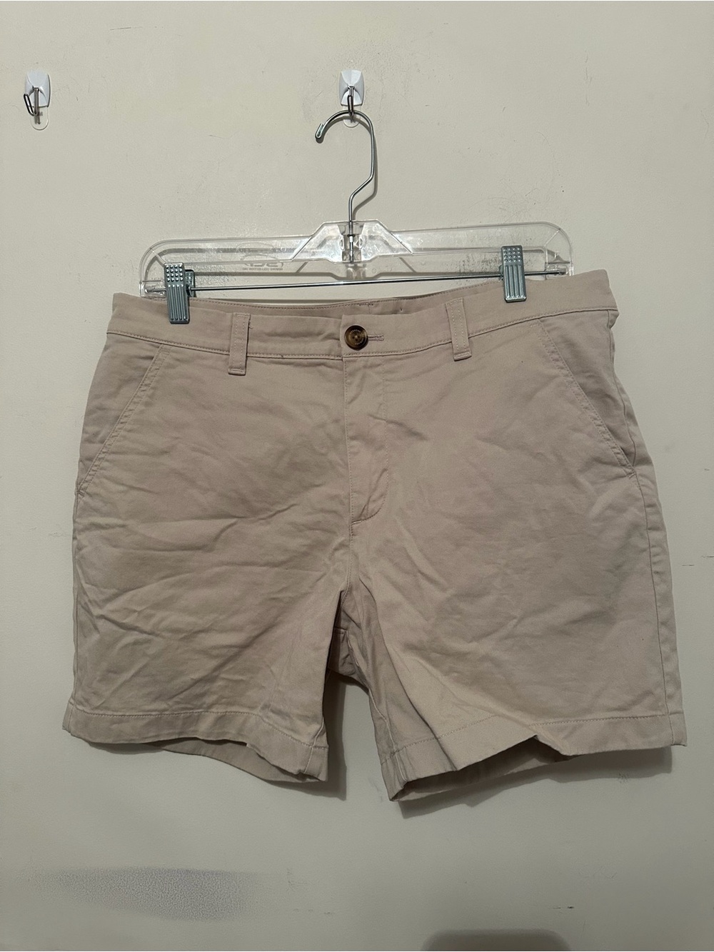 Chubbies Men’s Khaki Stretch Chino Shorts 5.5” Inseam Size 32 Approx Beige - Picture 2 of 7